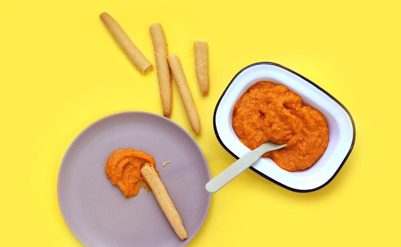 Spicy sweet potato and butterbean dip with breadsticks | N Family Club