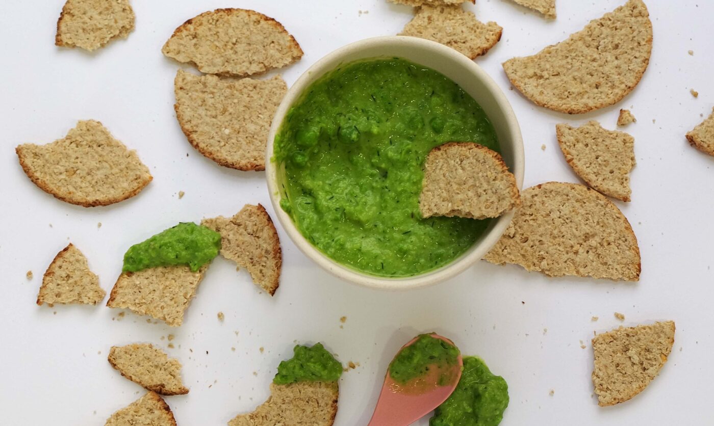 Pea, mint and dill dip with oatcakes