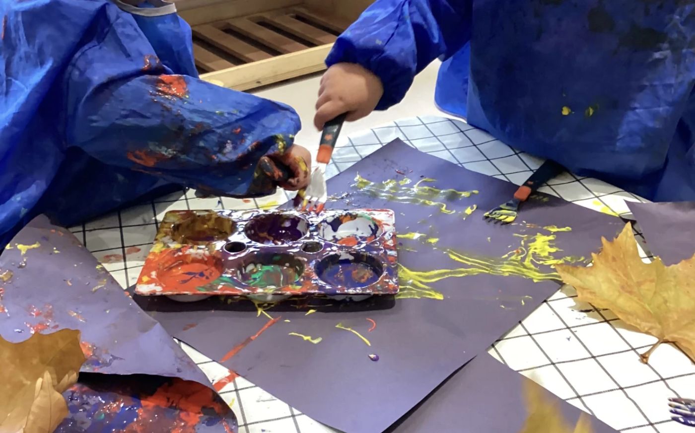 Children painting fork fireworks